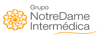 Logo do Grupo NotreDame Intermédica com fonte preta e flor amarela ao lado
